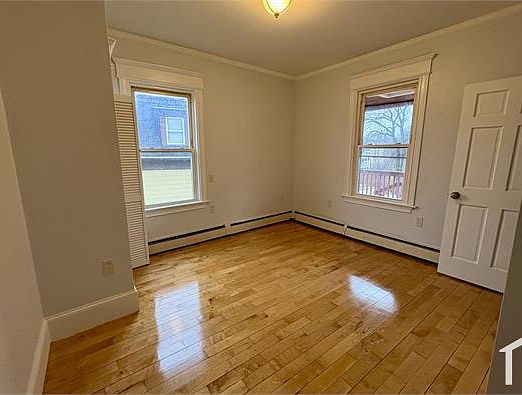 5th image of 363 Adams St APT 4