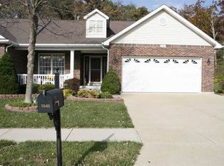 5541 Heatherbluff Ct, Saint Louis, MO 63128