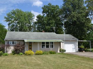 2936 Old Mill Rd, Springfield, OH 45502