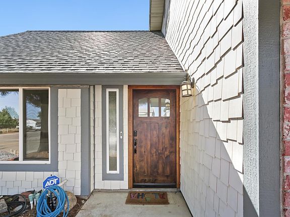 2nd image of 5730 Casa Grande Ave
