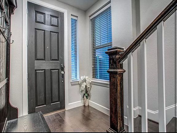 5th image of 1379 Arch Pl