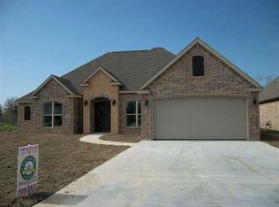 7840 Priya Blvd, Nederland, TX 77627