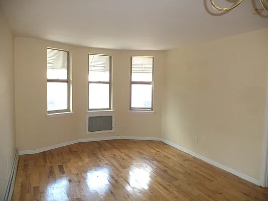 Rented by L.Nelson & Associates | media 14