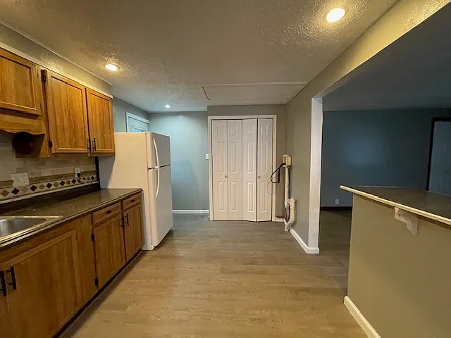 924 E Chippewa Ave — Photo 12
