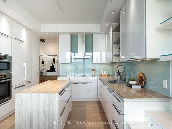 4th image of 88 Davenport Rd #804