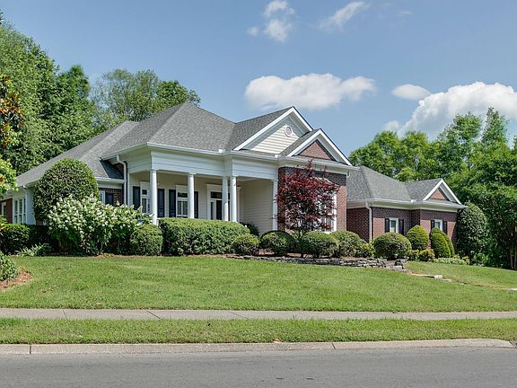2nd image of 534 Ploughmans Bend Dr