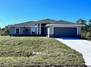1603 Oak Ave, Lehigh Acres, FL 33972