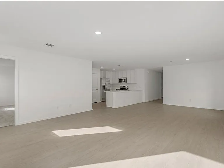 2706 Pebble Whisper Dr — Photo 5