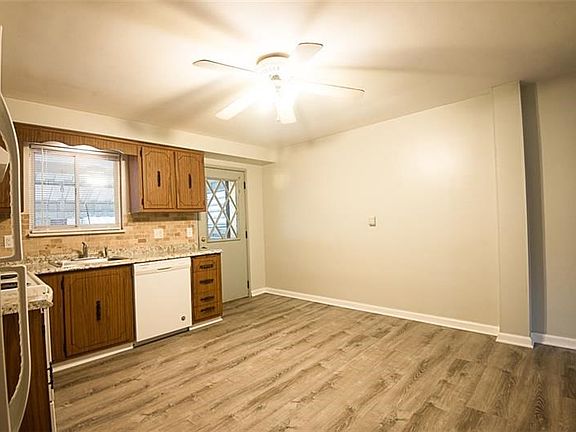 Another view of kitchen big enough for large island or table!