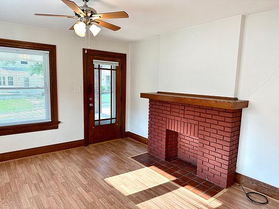 4th image of 3135 Elliot Ave