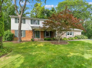 3N922 Ferson Creek Rd, St Charles, IL 60174