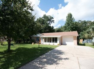 6514 Oakcrest Rd, Milton, FL 32570