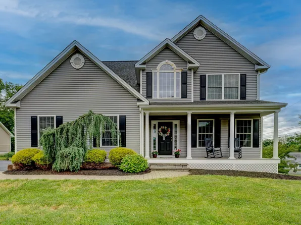 8 Georgini Drive, Berlin, CT 06037