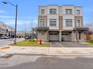 1801 Mitoff Pl, Mississauga, ON L4W0E8