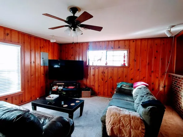 1126 E Louisiana St, Norman, OK 73071