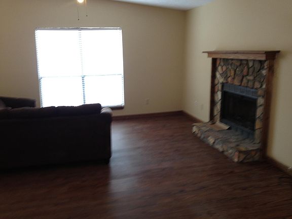 3rd image of 4125 Gregory Manor Cir SW