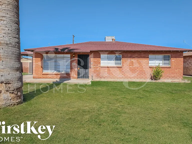 4220 W Cavalier Dr — Photo 1
