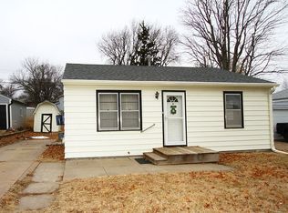 1127 N 53rd St, Lincoln, NE 68504