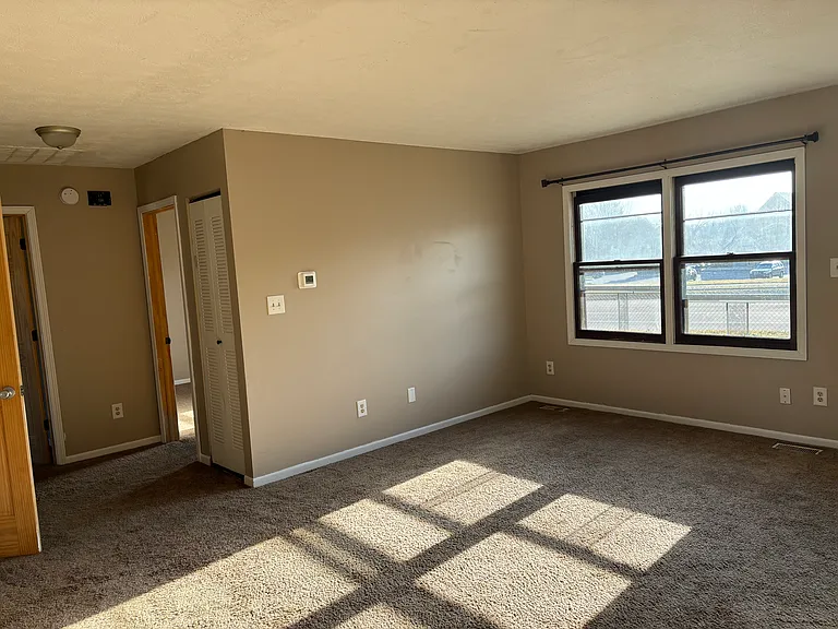 6205 W Eller Rd — Photo 9