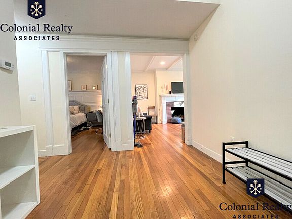 3rd image of 81 Gibbs St #3BU