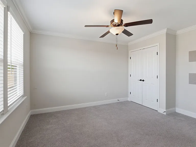 1021 Milson Ln — Photo 19