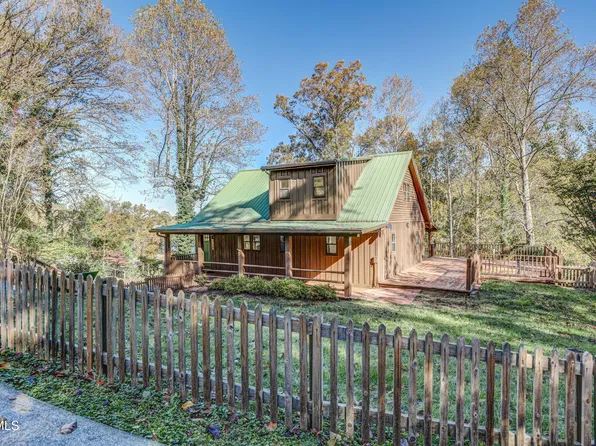 129 Log Cabin Rd, Gray, TN 37615