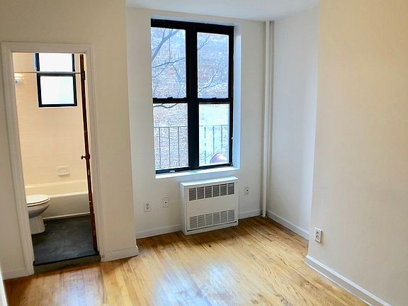 4th image of 1575 3rd Ave APT 5B