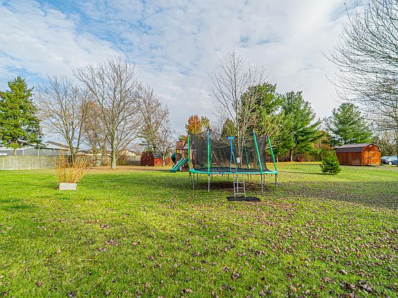 4th image of 11395 W 133rd Ln