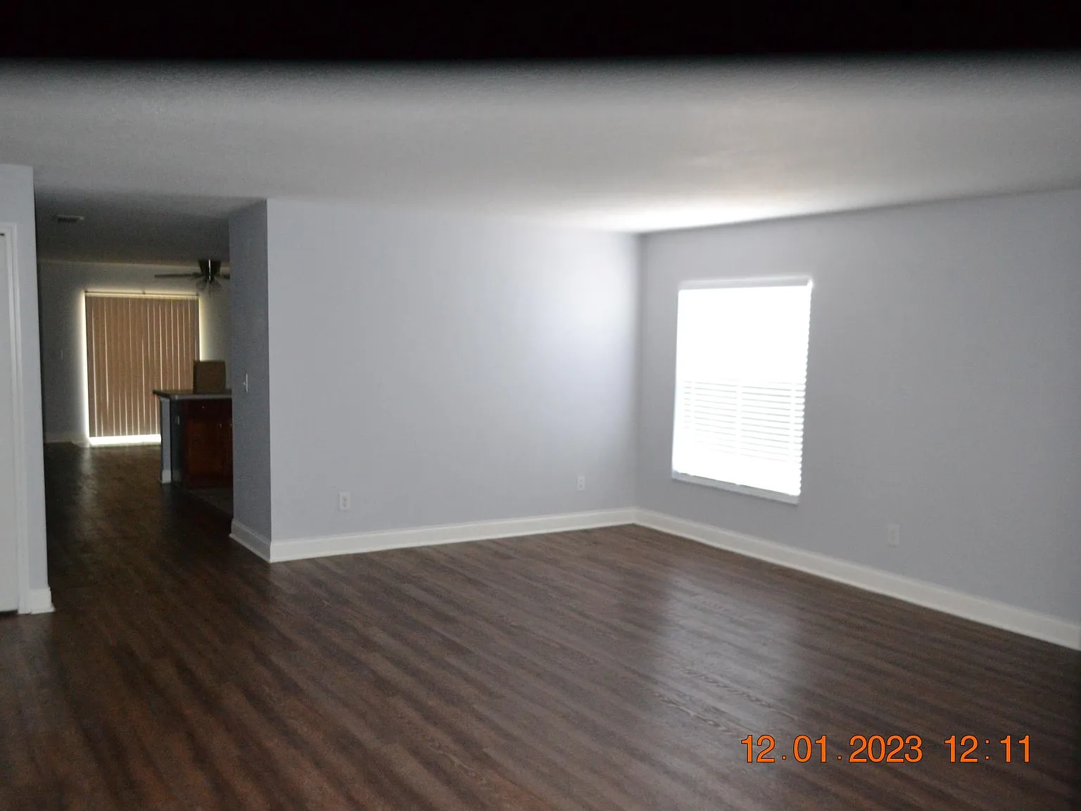 3 bed, 1950 sqft, $2,595 — Photo 4