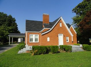 1121 Old Smith Chapel Rd, Mount Olive, NC 28365