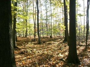 7690 Chapman Dr, Ontario, NY 14519