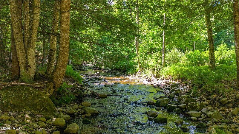 3rd image of 69 Chatiemac Trail