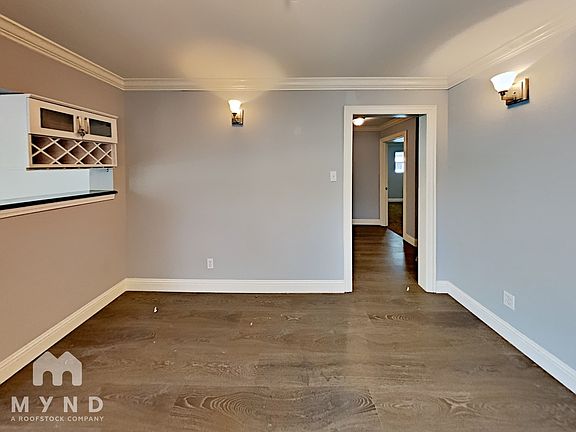 5th image of 2808 Willing Ave