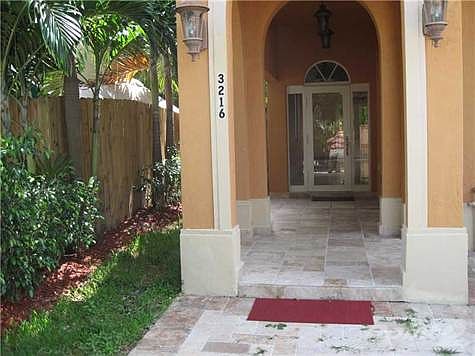 1st image of 3216 Gifford Ln #3216