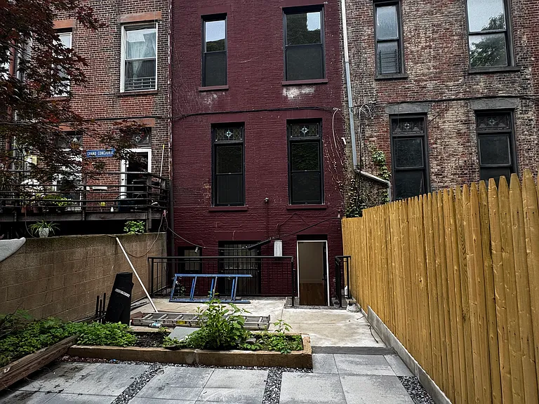 269 Alexander Ave #1B — Photo 15