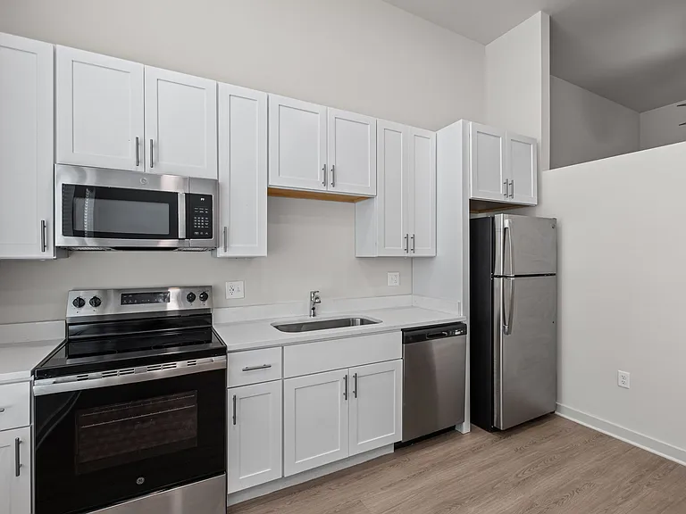 220 S Claybrook St — Photo 6