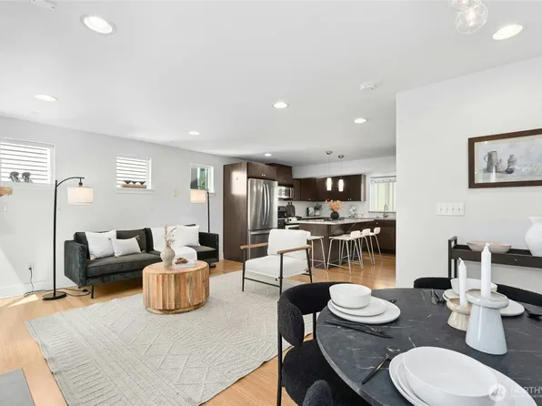 2646 NW 58th Street #B, Seattle, WA 98107
