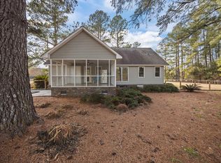477 Grooms Rd, Cross, SC 29436
