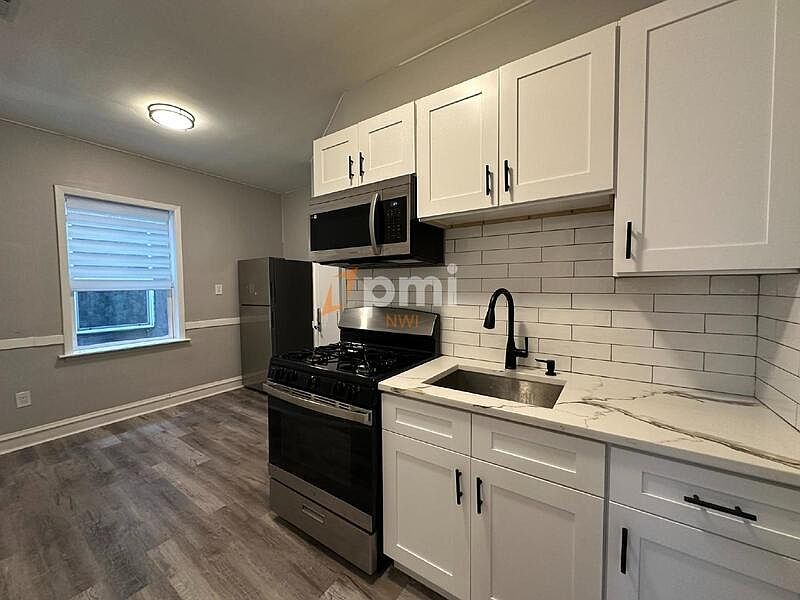 1st image of 1309 E 119th St #2