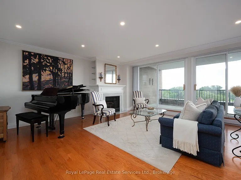 100 Lakeshore Rd E #1105 — Photo 12