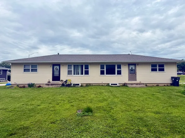 3213-3215 Panther Ln, Cedar Falls, IA 50613