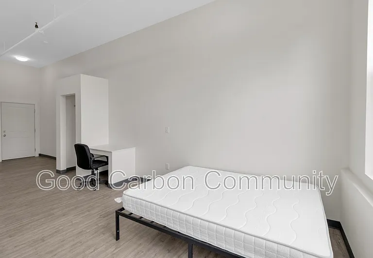 30 Water St — Photo 6