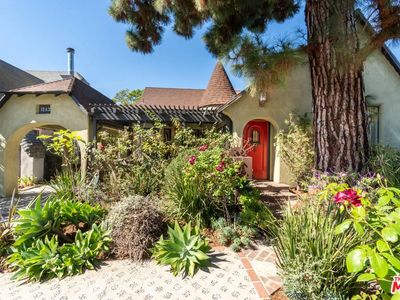 1243 S Genesee Ave, Los Angeles, CA, 90019