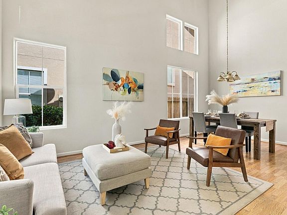 4th image of 8920 Taos Way