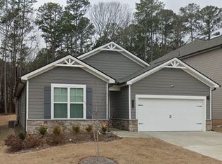 126 Vivian Ln, Peachtree City, GA 30269