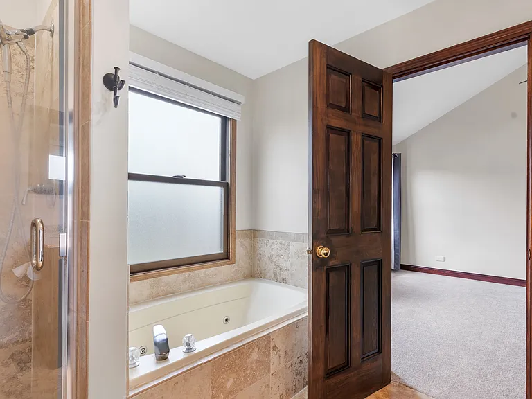 1715 Chestnut Hill Rd — Photo 23