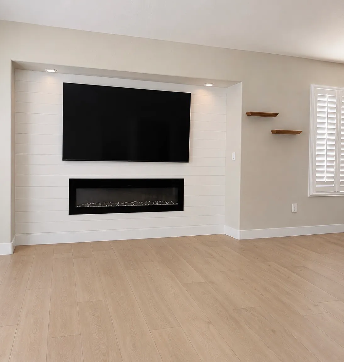 3 bed, 1701 sqft, $2,899 — Photo 3