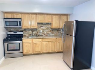 686 Lexington Ave #B1, Brooklyn, NY 11221