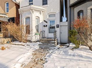 244 Wellington St N, Hamilton, ON