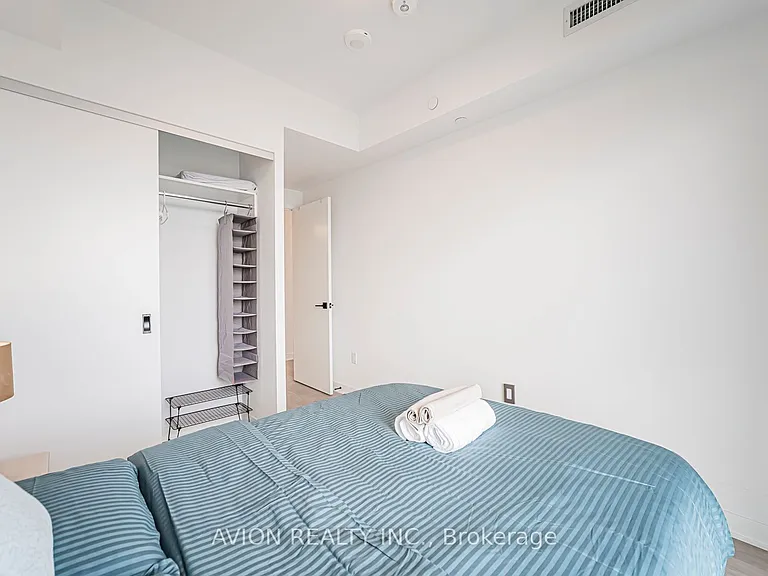 36 Zorra St #3008 — Photo 23